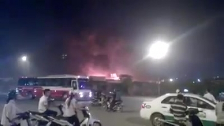 Clip: Hỏa hoạn tại khu Nam Trung Yên, gần tòa nhà Keangnam