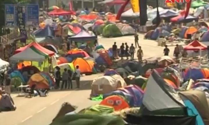 Hong Kong: Người biểu tình vẫn bám trụ  “Chiếm Trung tâm”