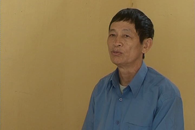 Clip: U60 vẫn đi lừa tình chiếm tiền