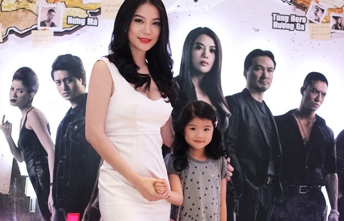 Con gái Trương Ngọc Ánh mong khán giả ủng hộ phim của mẹ