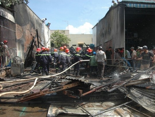  “Bà hỏa” viếng thăm, 500 triệu đồng bị nuốt chửng