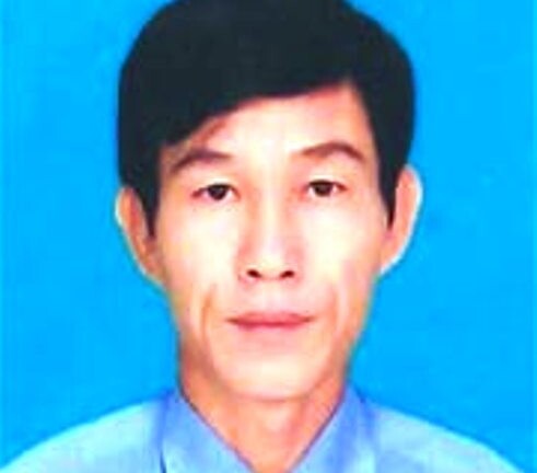 Cưỡng hiếp thiếu nữ trên đường đưa sang Trung Quốc bán