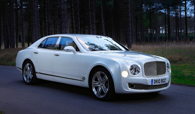 Chiêm ngưỡng “quý ông” Bentley Mulsanne trước khi về Hà Nội