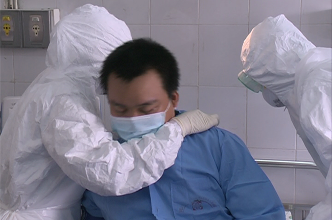 Clip: Diễn tập phòng chống Ebola