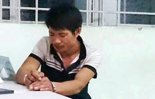 Bắt quả tang đối tượng trộm đàn bò ngay giữa cánh đồng