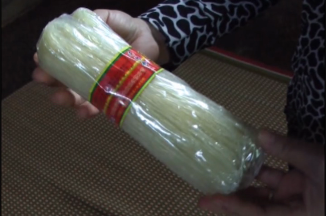 Cả người và gia súc bị tử vong bất thường