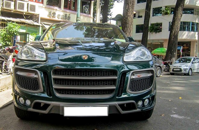 Chi 400 triệu độ Porsche Cayenne S độc nhất Việt Nam