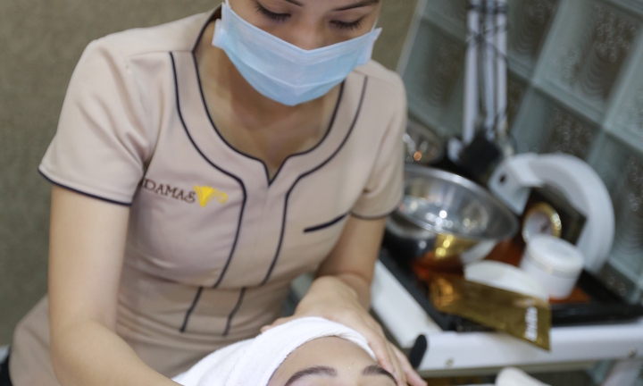 Trị nám sâu, nám mảng công nghệ Hoa Kỳ tại Adamas Spa & Clinic