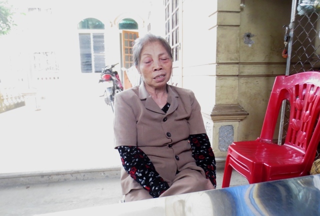 Cô giáo hơn 40 năm “thủ tiết” thờ người yêu