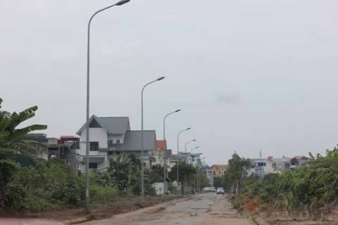 Bất thường quan chức xây biệt thự khủng đón “trụ sở nghìn tỉ”?