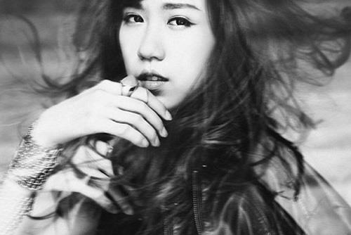 Min (St.319) mang màu sắc tươi mới cho làng nhạc Việt