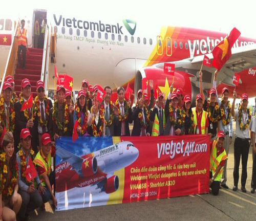 Máy bay Airbus A320 đầu tiên thuộc sở hữu của Vietjet về đến VN
