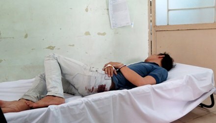 Công an nổ súng tóm gọn 2 tên cướp ở trung tâm Sài Gòn