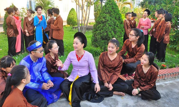 NSND Hồng Lựu – người nặng lòng với điệu hò ví, giặm quê hương