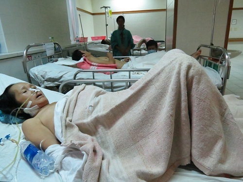 Ăn trái hồng giòn, 7 trường hợp phải nhập viện cấp cứu