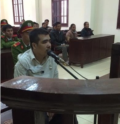 Bị đánh đến thương tật vì gây sự với người động kinh