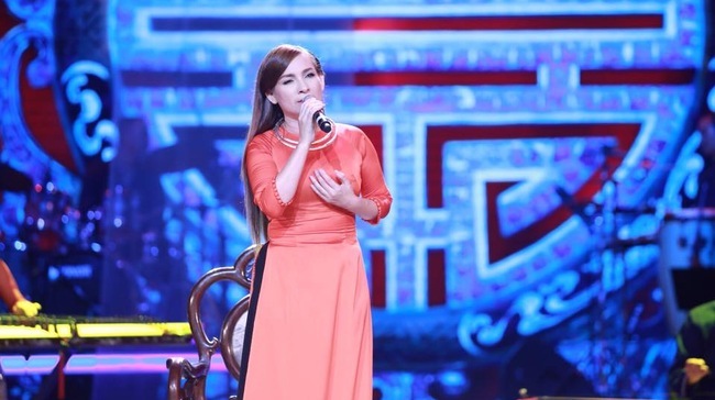 Video: Phi Nhung ngọt ngào với 