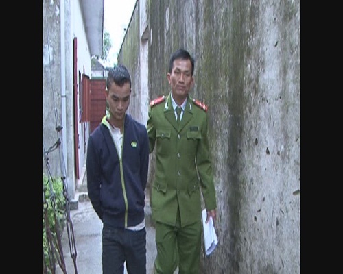 Bắt giữ nhóm đối tượng sử dụng ma túy đá tại khách sạn