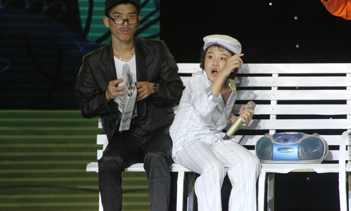 Quán quân Giọng hát Việt nhí Quang Anh gây choáng khi xuất hiện 