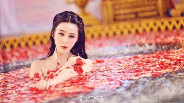 Video: Phạm Băng Băng đẹp mê hồn trong Võ Tắc Thiên (2014)