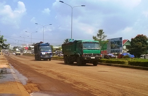 Lập trạm kiểm tra tải trọng xe cố định trên đường Hồ Chí Minh