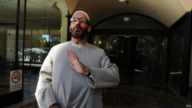 Kẻ bắt cóc con tin ở Sydney từng bị Iran truy nã