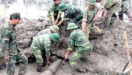 Tháo dỡ thành công quả bom nặng 120 kg
