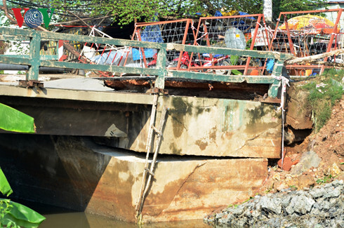 Deportivo 0-2 Real Madrid: Ronaldo l?p c� ?�p, Real Madrid ph�