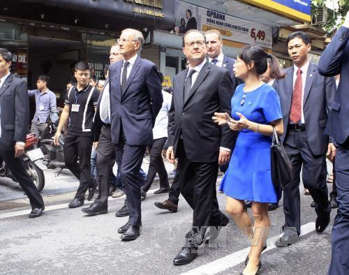 Bắt nhóm côn đồ truy sát, chém chủ xe khách giữa ban ngày