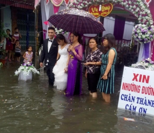 TPHCM c�ng b? ???ng d�y n�ng ph?n �nh ti�u c?c thi c? n?m 2016