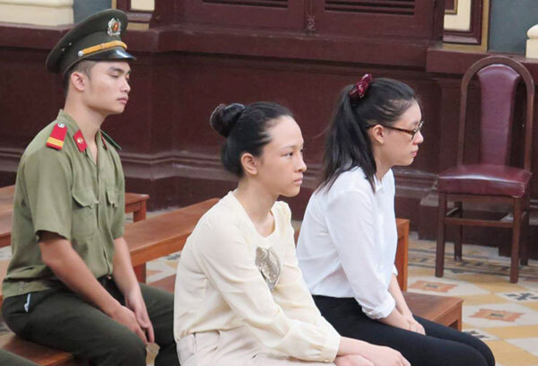 Hoa hậu Phương Nga và đại gia: Chung quy là lợi dụng lẫn nhau