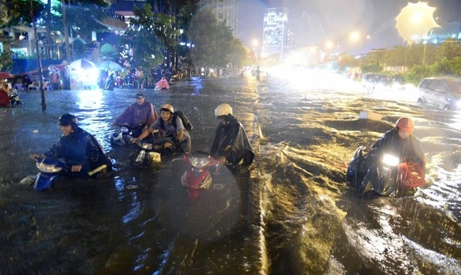 TP HCM thí điểm mô hình chống ngập bằng máy bơm ly tâm