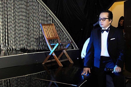 Sol Vàng: Danh ca Elvis Phương tái xuất