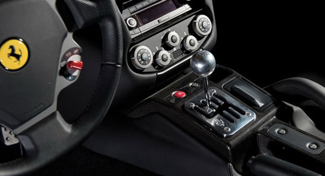 Ferrari quyết nói không với hộp số sàn cho các siêu xe sang chảnh
