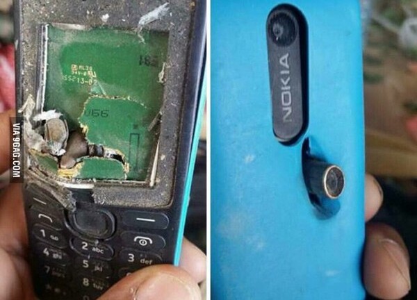 “Cục gạch” Nokia trở thành áo chống đạn cứu mạng chủ nhân
