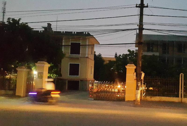 Kẻ gian đột nhập UBND huyện phá két sắt trộm gần 70 triệu đồng