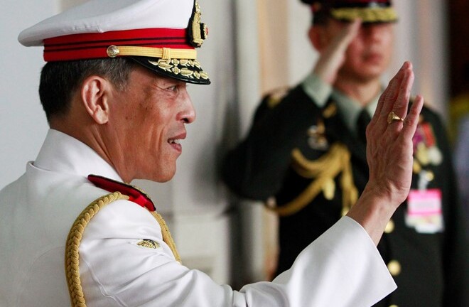 Thái tử Thái Lan trấn an người dân về việc trì hoãn kế vị