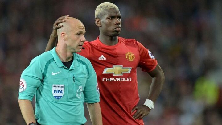 Mourinho gặp họa trước trận Liverpool vs Man Utd