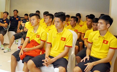 Tin bóng đá mới nhất  23/10: AFC xin lỗi U19 VN; Xuân Trường đá chính