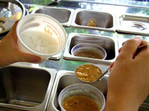 Cháo dinh dưỡng có... dinh dưỡng?