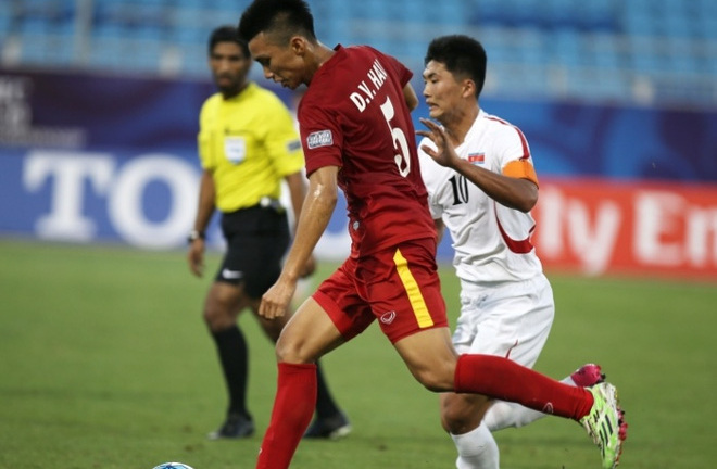 Tin bóng đá VN 24/10: U19 Việt Nam đụng ‘núi cao’ ở bán kết