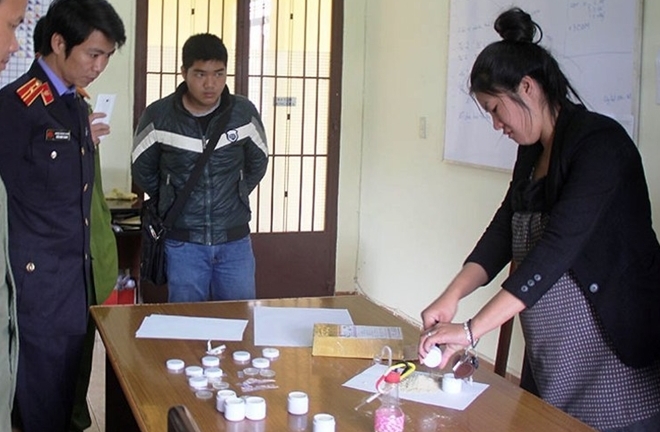 Mang thai 6 tháng vẫn 