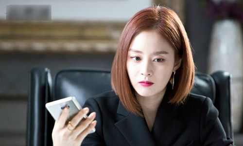 Người đàn bà nham hiểm nhẫn nhịn 20 năm chỉ chờ phút giây này