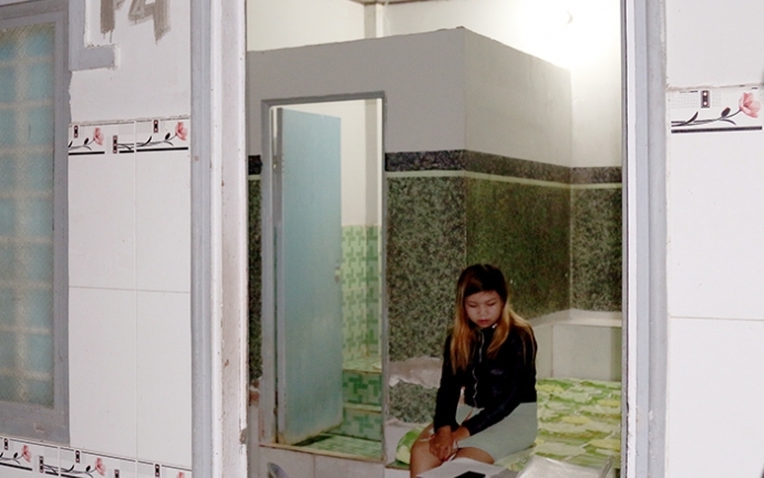 Cần Thơ: Bắt quả tang 8 cặp đôi mua bán dâm trong nhà trọ