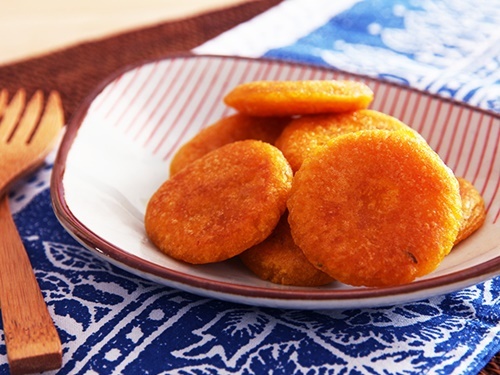 Bánh bí đỏ nóng giòn tan - món tráng miệng cho ngày lạnh