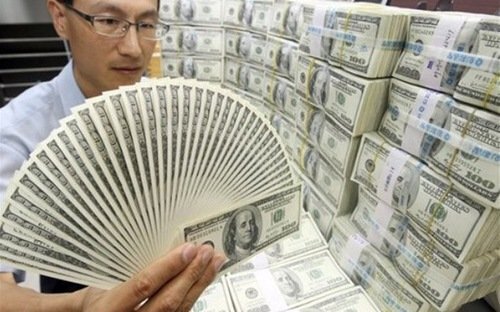 Giá USD hôm nay 3/11: Tỷ giá trung tâm giảm 9 đồng