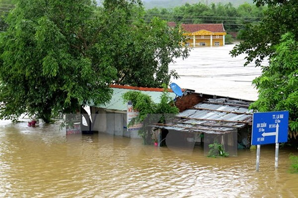 Miền Trung: Người chết, mất tích, bị thương do mưa lũ tăng lên con số 45