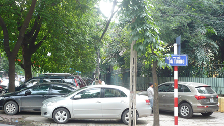 Sở GTVT Hà Nội chọn 5 tuyến phố thí điểm đỗ xe ngày chẵn, lẻ