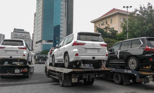 Sẽ truy thu thuế ô tô gian đội lốt quà biếu tặng