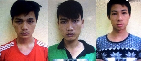 Hà Nội: Cô gái trẻ bị nhóm 